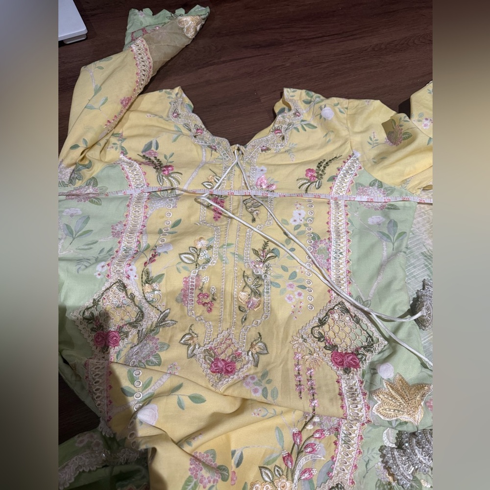 Floral Embroidered Long Sleeve Women’s Dress in Soft Yellow-Green - Picture 15 of 16